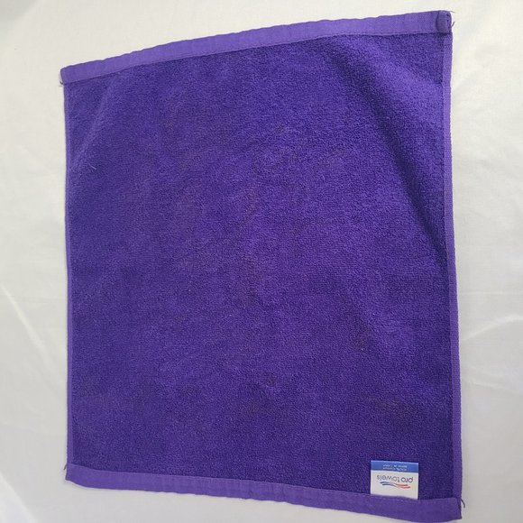 Phoenix Suns 2022 The Valley Purple Rally Towel 15" x 17" - Picture 2 of 4